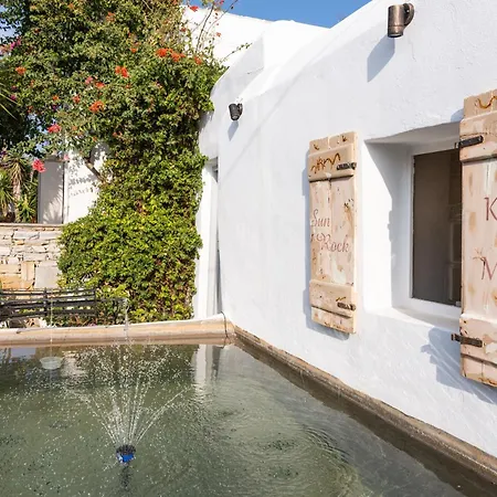 Apart-hotel Sunrock - Margarita Stelida (Naxos)